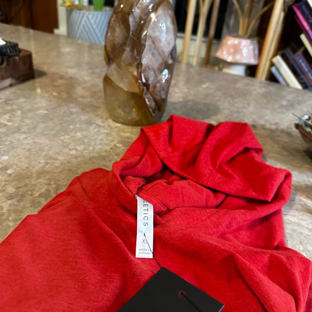Fabletics Salsa Red 💃 Sweatshirt - Picture 9 of 11
